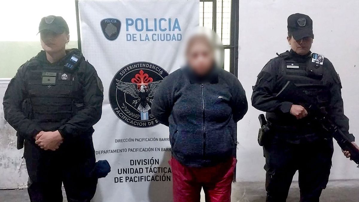 Cayó la narco abuela: vivía con sus cinco nietos menores de edad y vendía, cocaína, tusi y marihuana.