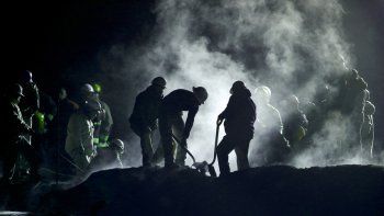 Al menos 66 muertos en un estallido de un ducto de una petrolera en México