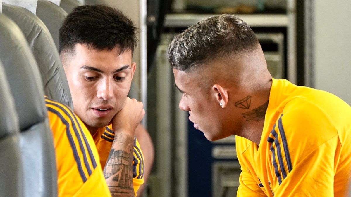 Alas Velasco y Ayrton Costa rumbo a Santa Fe.