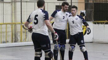 Independiente Rivadavia busca jugadores de hockey