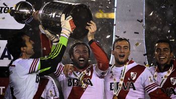 A 11 años de la Libertadores de River: del escándalo del gas pimienta contra Boca a la gloria eterna A 11 años de la Libertadores de River: del escándalo del gas pimienta contra Boca a la gloria eterna