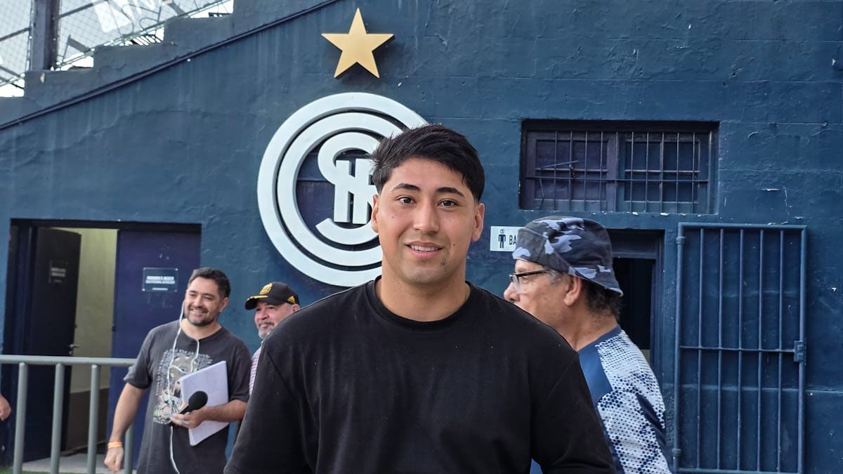 Luis Sequeira volvió a Independiente Rivadavia.