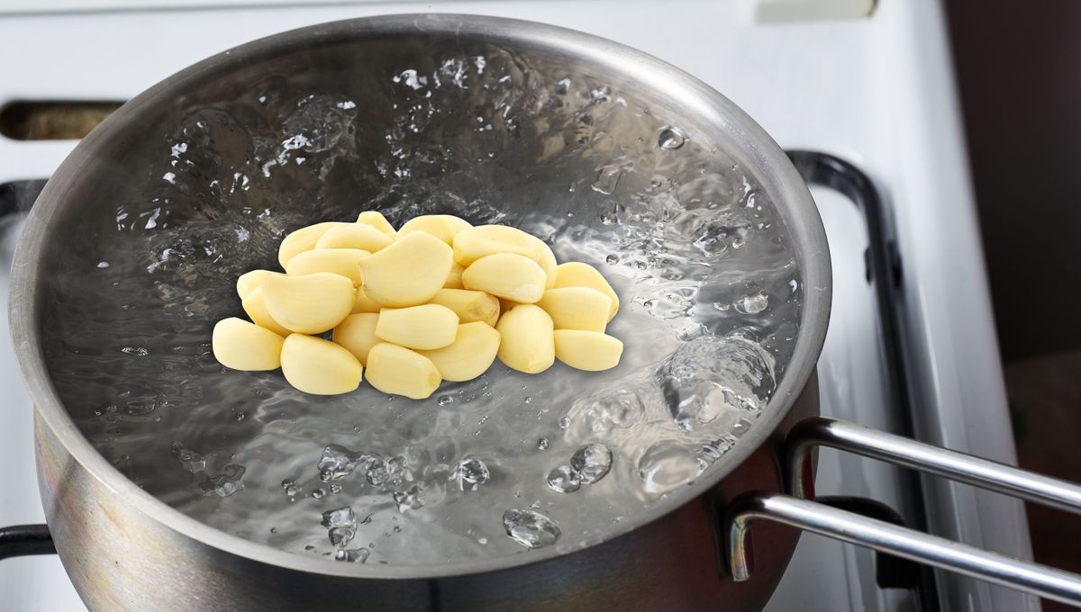 ¿Qué pasa si caliento vinagre en una olla con un ajo y qué beneficios tiene?