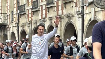 La llama olímpica llegó a París