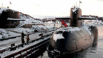 Murieron 14 tripulantes en el incendio de un misterioso submarino ruso