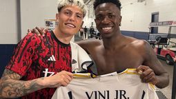 Alejandro Garnacho posteó no hace mucho una foto con Vinicius, del Real Madrid.