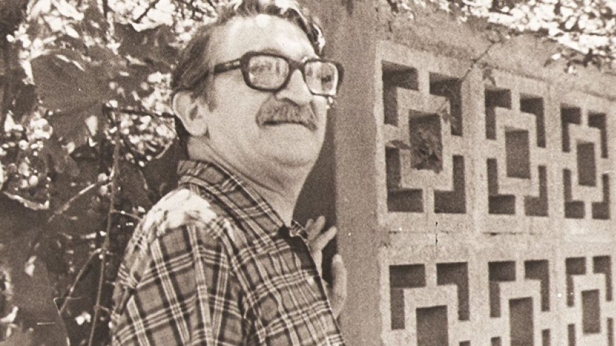 Maurico Amílcar López fue rector de la Universidad de San Luis. Lo secuestraron en Mendoza en 1977. Fue visto con vida en Las Lajas. Sigue desaparecido.