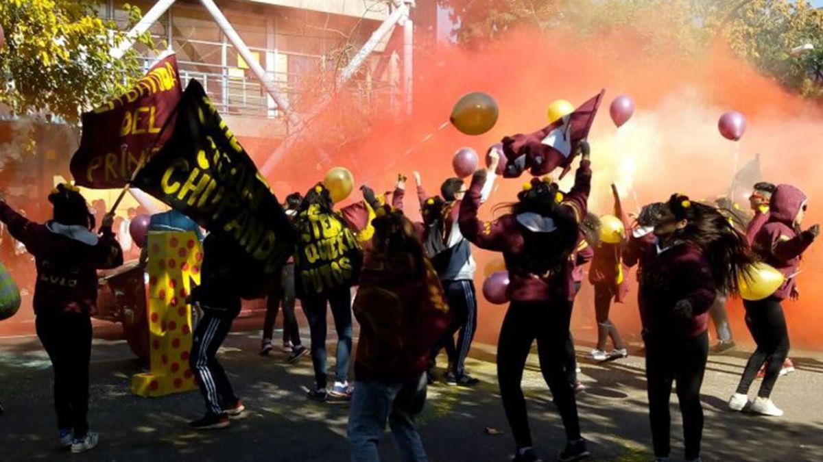 Los chicos que terminan la secundaria no tendrán los festejos de egresados.