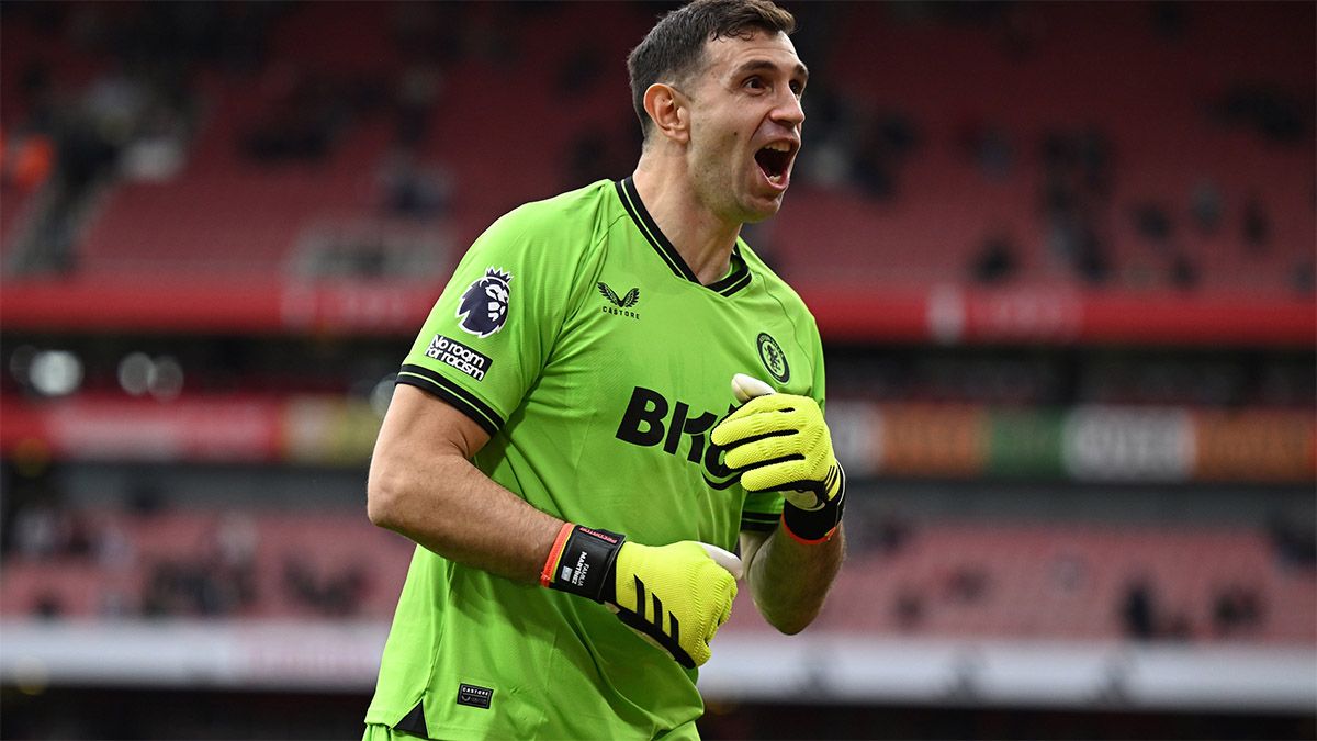 Emiliano Dibu Martínez..