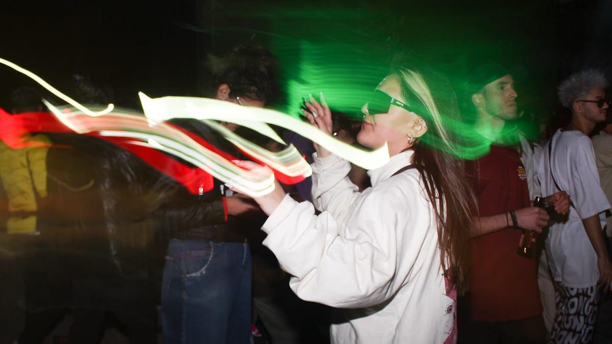 El marco original y los outfits contribuyeron a que el evento ganara vuelo propio. El marco original y los outfits contribuyeron a que el evento ganara vuelo propio.