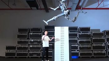 Corre más que Usain Bolt y salta 2 metros: el robot perfecto que todavía no sabe frenar Corre más que Usain Bolt y salta 2 metros: el robot perfecto que todavía no sabe frenar
