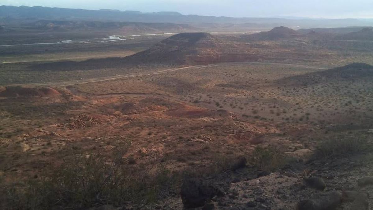 El área petrolera Cañadón Amarillo se encuentra sobre la formación Vaca Muerta mendocina. El área petrolera Cañadón Amarillo se encuentra sobre la formación Vaca Muerta mendocina.