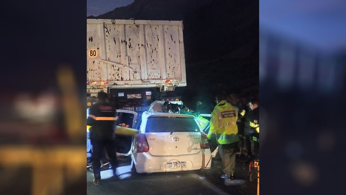Como consecuencia del accidente murieron un camionero de 43 años y el conductor de 59 años del Etios. 