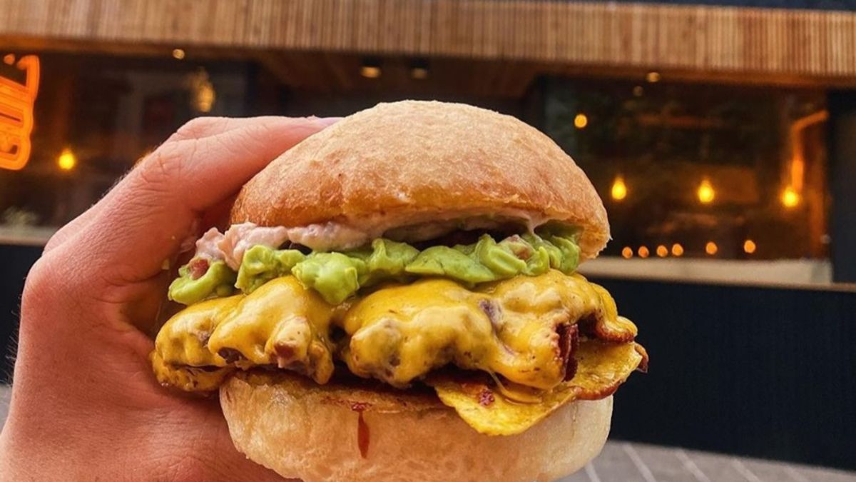 La famosa hamburguesería de la Patagonia se instaló en Mar del Plata con atractivas promociones