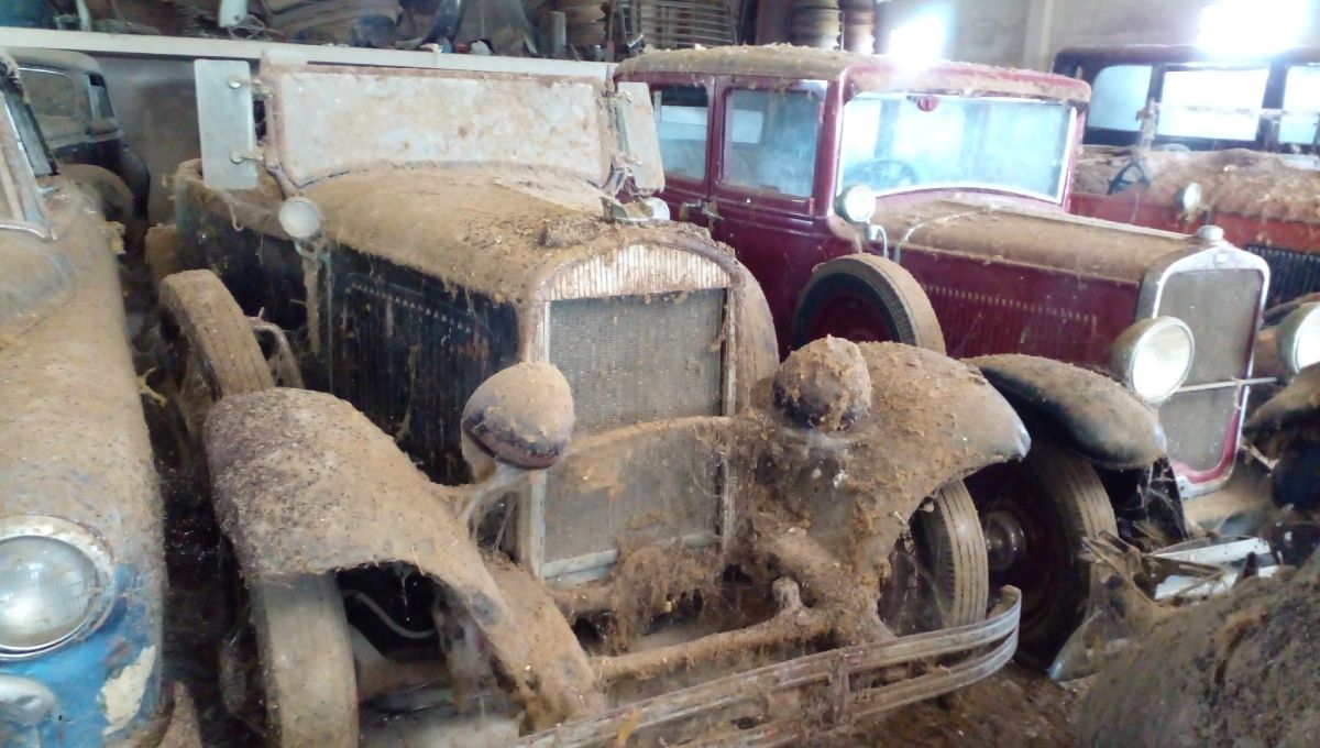 El increíble hallazgo de un granero de autos antiguos en Argentina