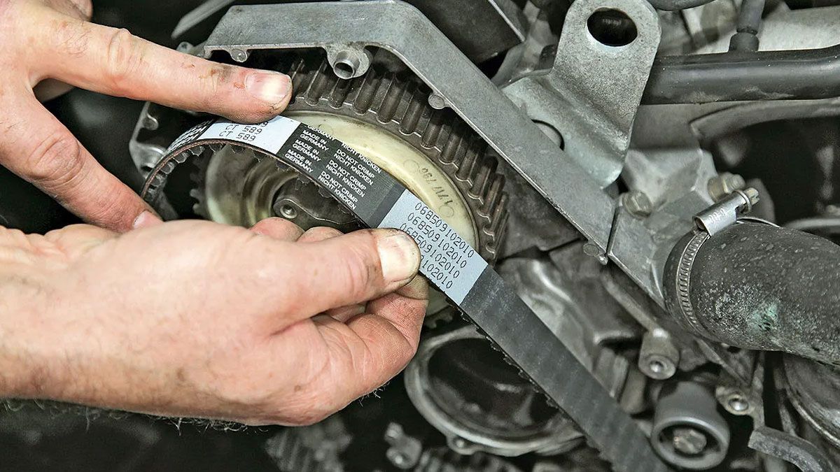 Los autos pueden tener correa o cadena de distribución.