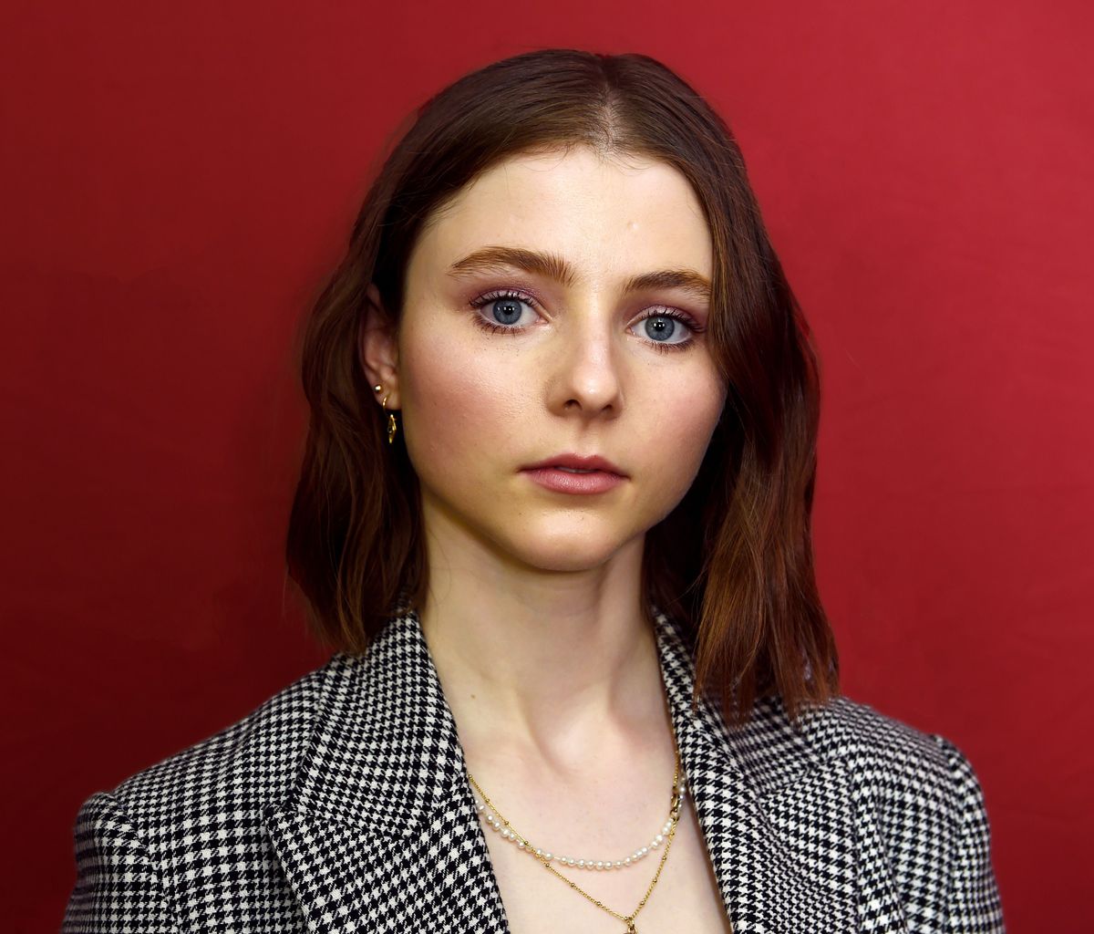Thomasin McKenzie ser&aacute; Audrey Hepburn en su biopic.&nbsp;
