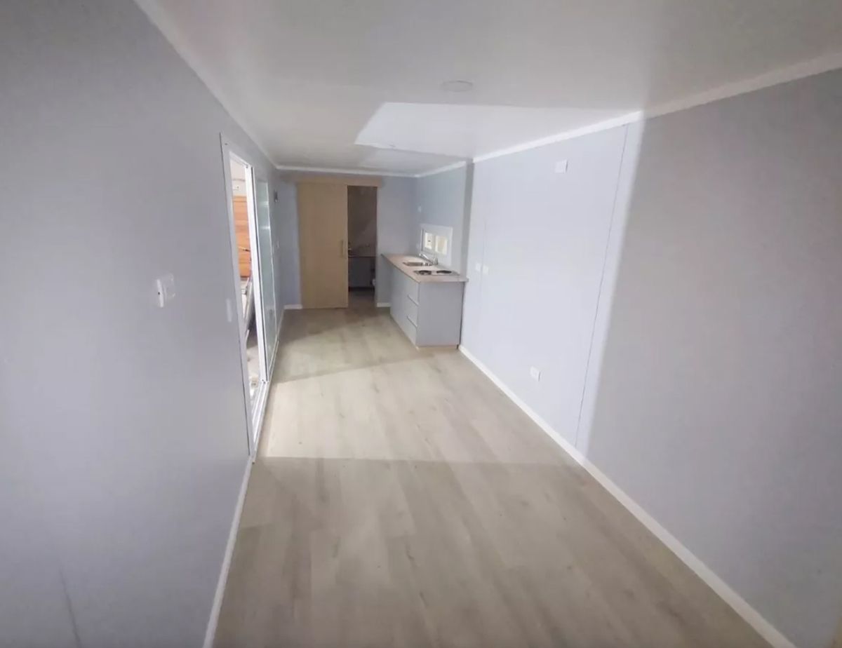 Los pisos de una casa contenedor son de MDF, al igual que las paredes. Los pisos de una casa contenedor son de MDF, al igual que las paredes. 