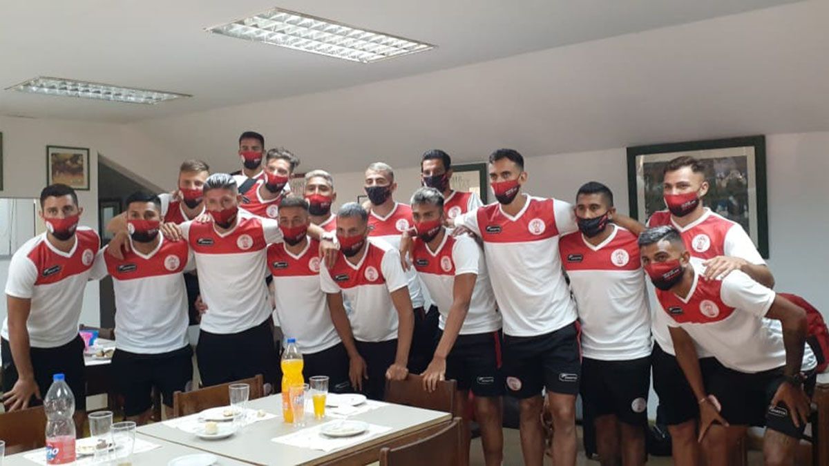 El plantel de Huracán Las Heras está listo para la reanudación del Federal A.