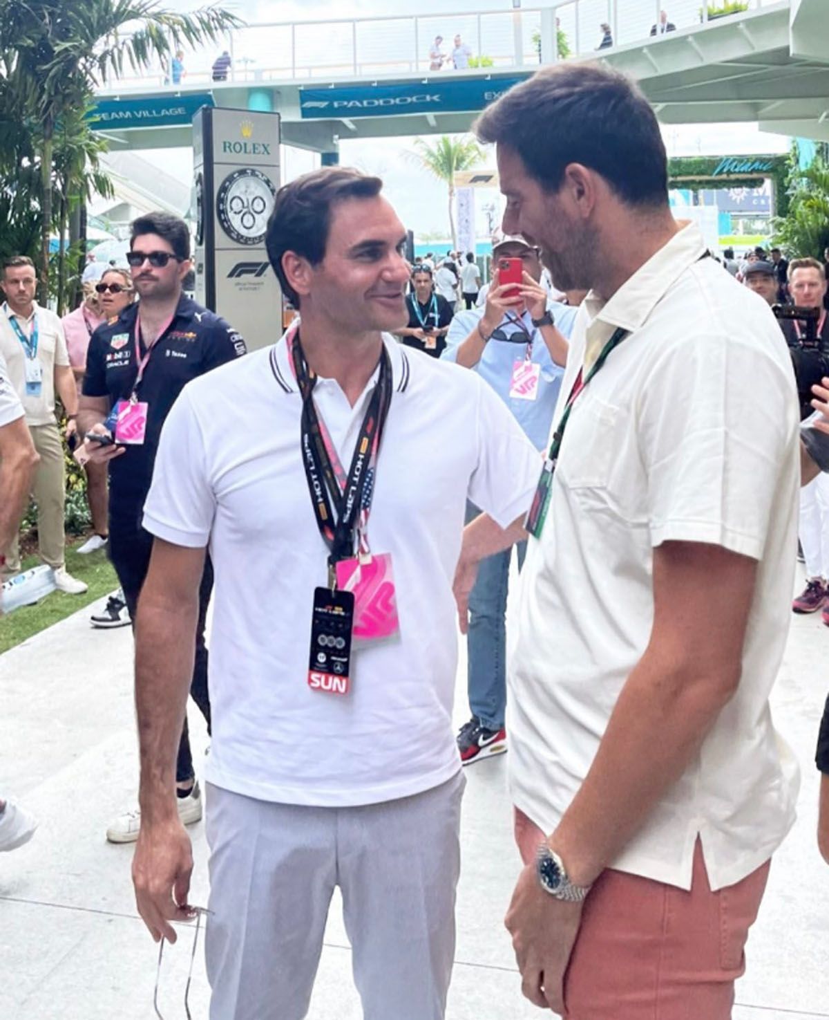 Roger Federer y Juan Martín Del Potro en el GP de Miami de F1