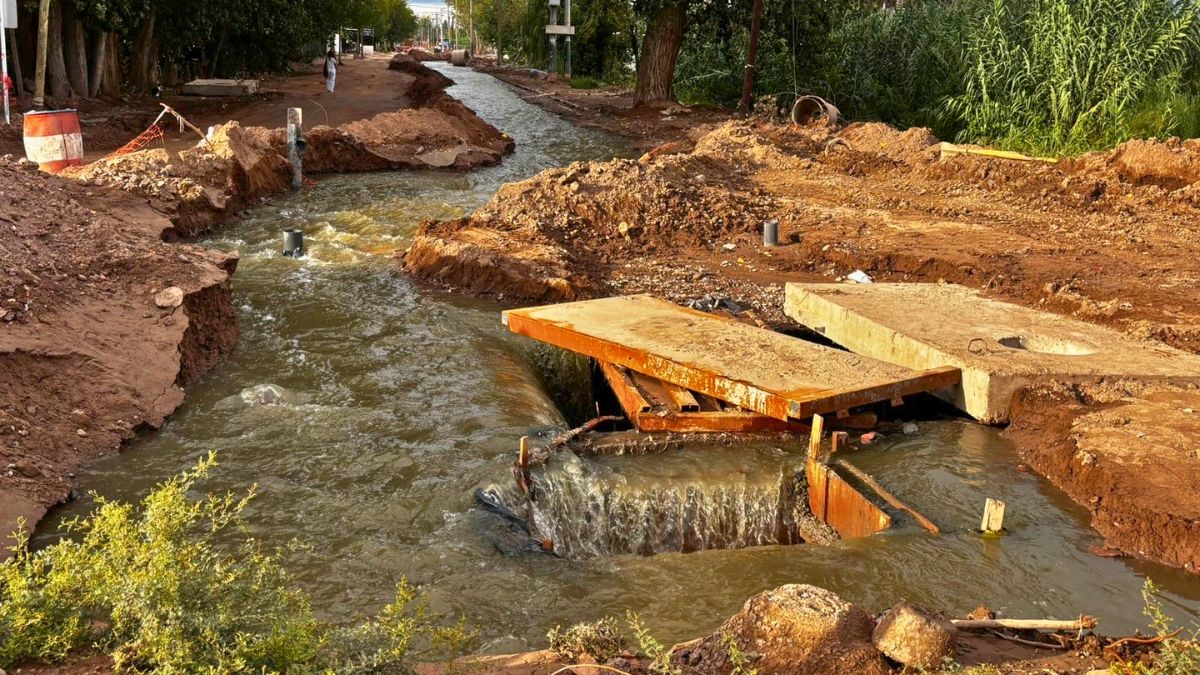 Las obras que se están realizando en esa zona de Guaymallén. Foto: Matías Pascualetti/Radio Nihuil. Las obras que se están realizando en esa zona de Guaymallén. Foto: Matías Pascualetti/Radio Nihuil.