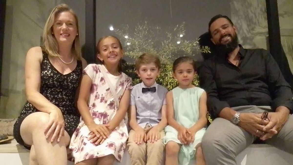 La familia soñada y el amor que triunfó. La familia soñada y el amor que triunfó.