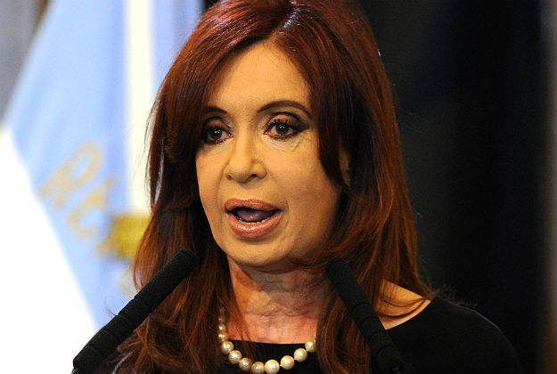 A los que dividen se los lleva puestos la historia, advirtió Cristina Fernández