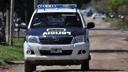 El hombre se encontraba en la puerta de su casa, en La Matanza, y fue asesinado a balazos por un sujeto que vivie en el barrio, quien luego hirió al hijo