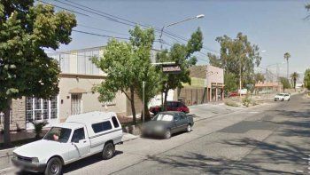 Un ladrón asaltó un estudio jurídico y robó $100 mil