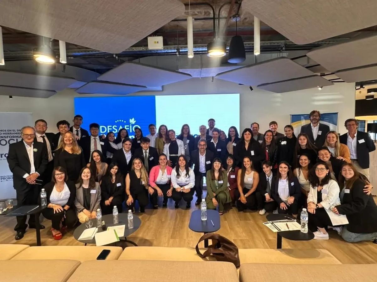 La Universidad de Congreso, Sede San Rafael, a través de la carrera de Abogacía, celebra la destacada participación de sus estudiantes en la instancia final del Desafío Pro Bono 2025.