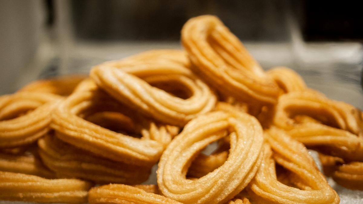 Los churros de la freidora de aire son casi indistinguibles de los fritos. Los churros de la freidora de aire son casi indistinguibles de los fritos.