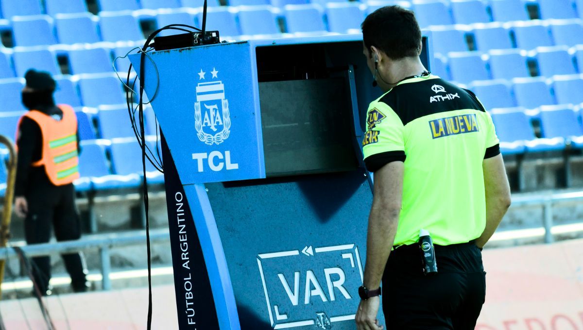 El presidente de un club pidió que un árbitro del fútbol argentino sea sancionado