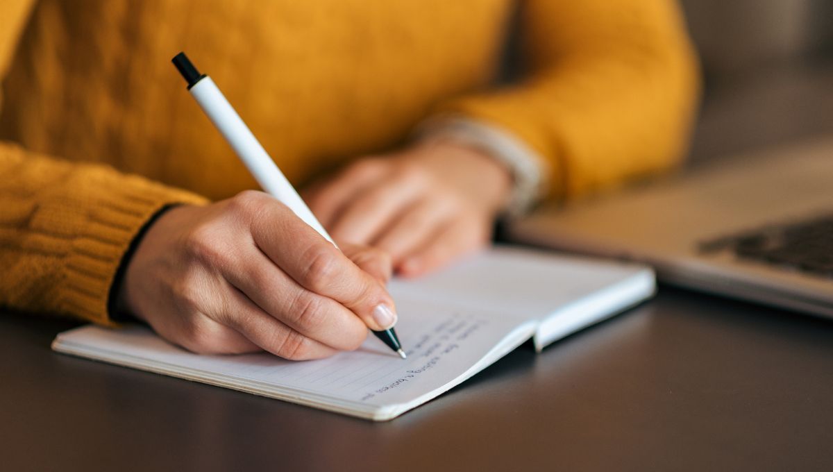 Escibir en papel. Escibir en papel. 