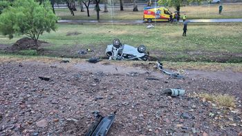 Dos accidentes en plena lluvia complicaron la circulación en Acceso Este y Acceso Sur Dos accidentes en plena lluvia complicaron la circulación en Acceso Este y Acceso Sur