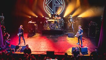 Cadena Perpetua llega a Mendoza con El Club de los Parecidos y Disco Negro Cadena Perpetua llega a Mendoza con El Club de los Parecidos y Disco Negro