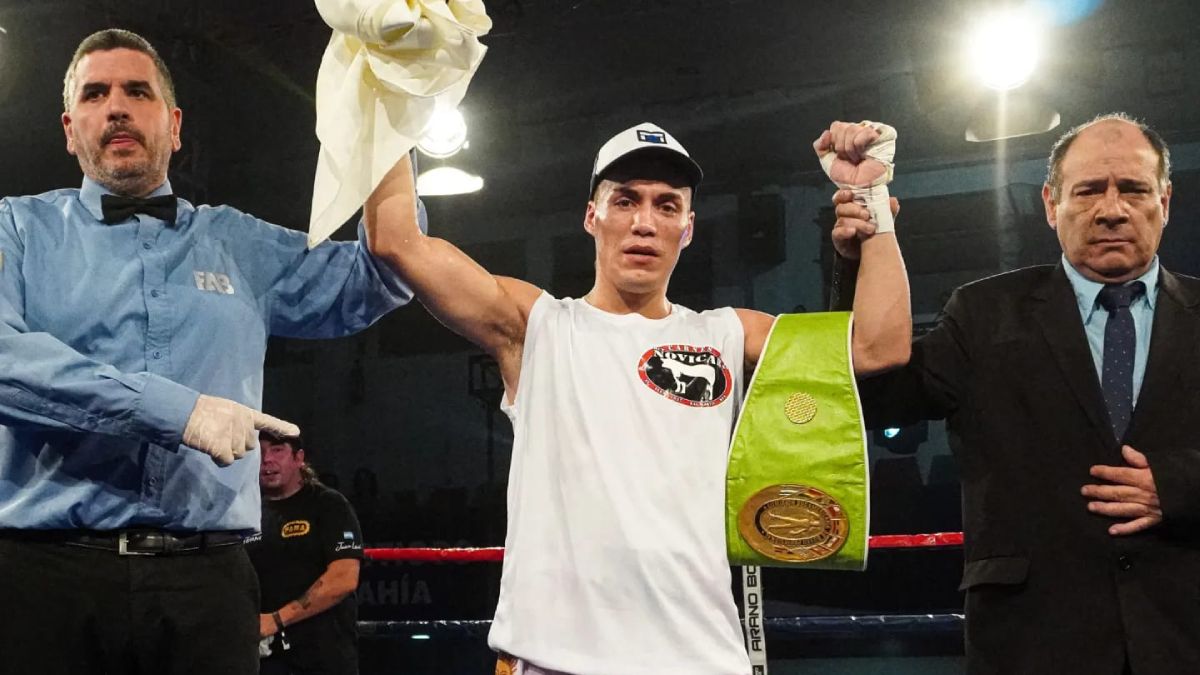 Maximiliano Segura, ex campe&oacute;n argentino y sudamericano superligero.