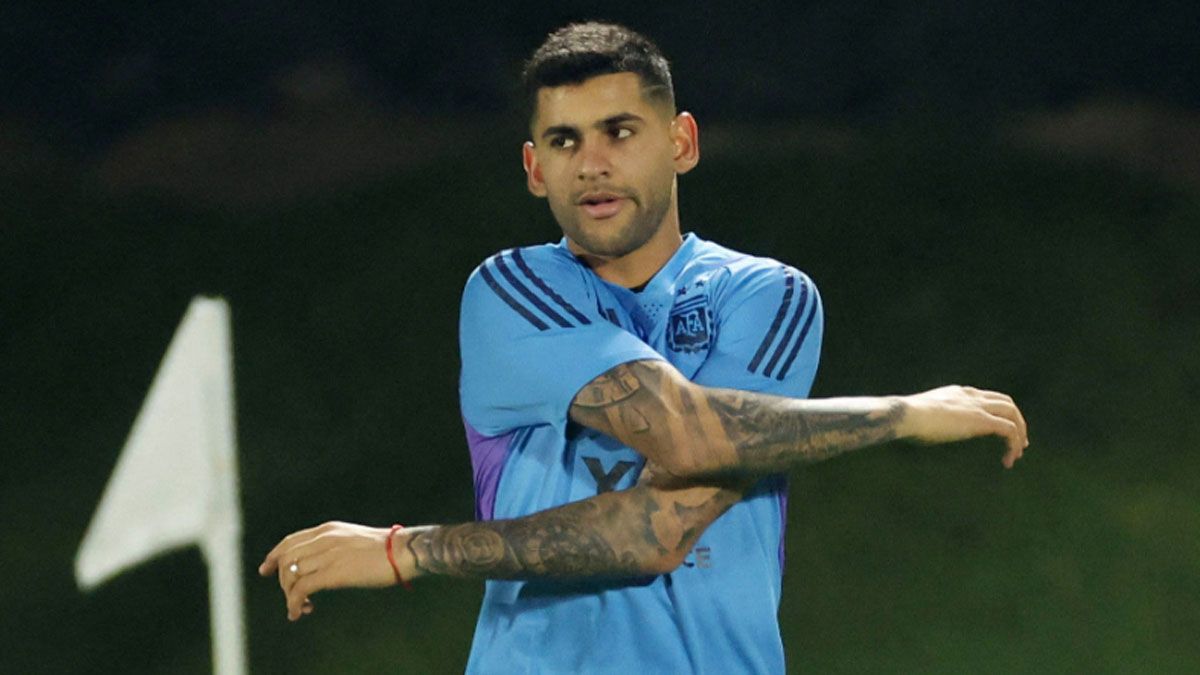 Cuti Romero se entrenó sin probemas y sería titular