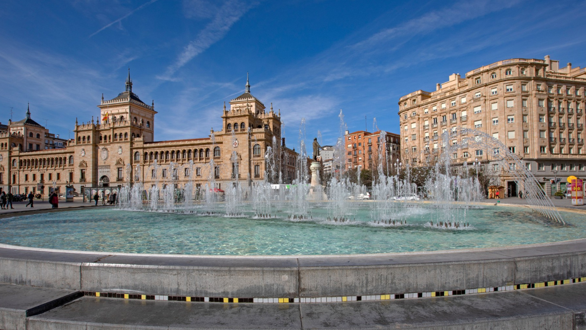 Esta ciudad de España promete empleo inmediato y vivienda gratis.