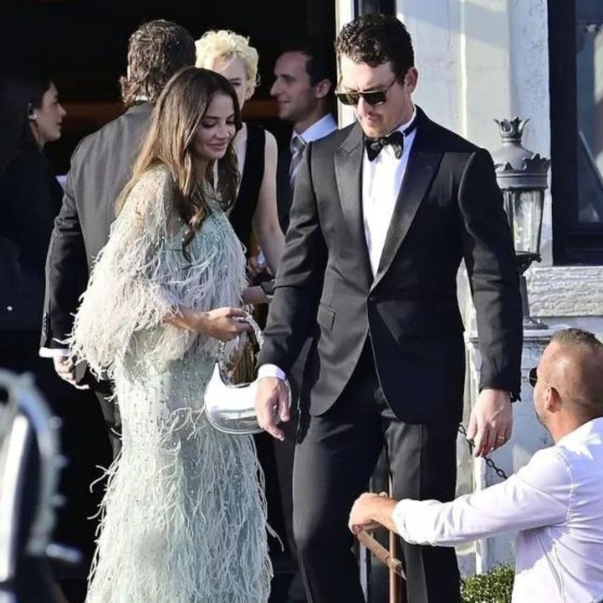 Miles Teller y su esposa. Miles Teller y su esposa. 