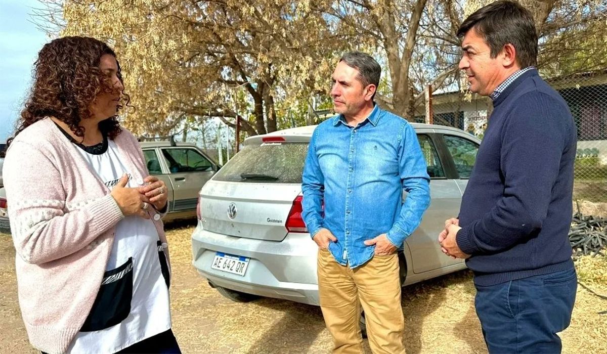 El diputado Jorge Difonso junto a Omar De Marchi, referente del PRO en Mendoza. Ambos forman parte del frente Provincias Unidas-Defendamos Mendoza. El diputado Jorge Difonso junto a Omar De Marchi, referente del PRO en Mendoza. Ambos forman parte del frente Provincias Unidas-Defendamos Mendoza.