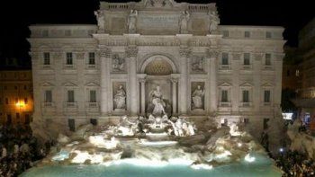 La Fontana de Trevi de Roma recuperó su esplendor tras 16 meses de restauración