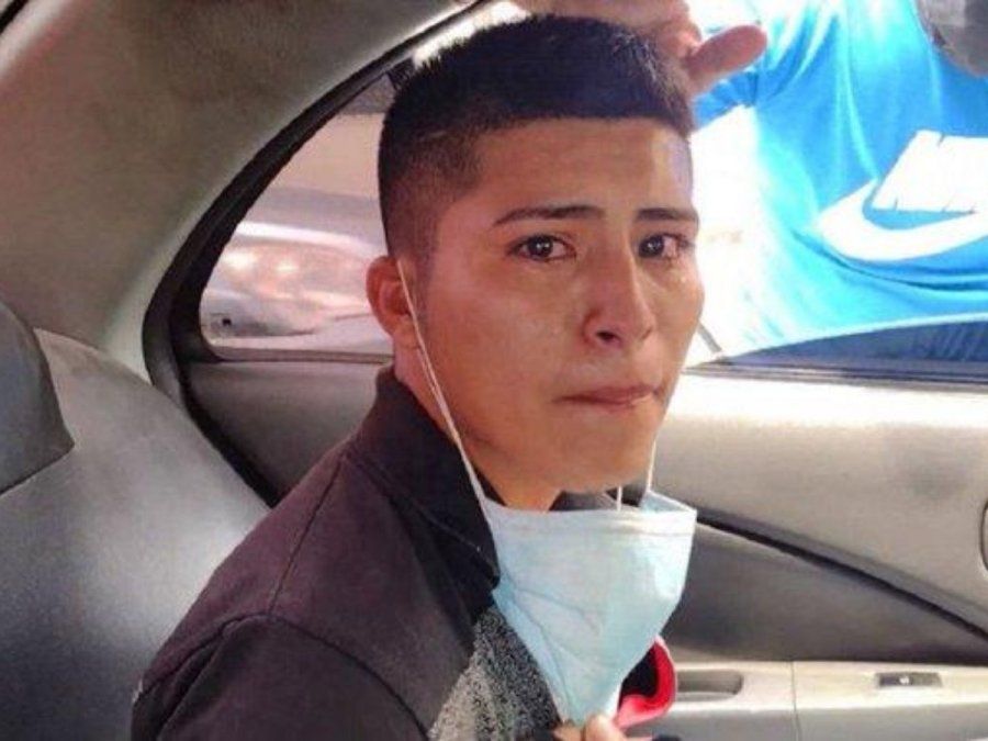 Robó un celular y terminó llorando.