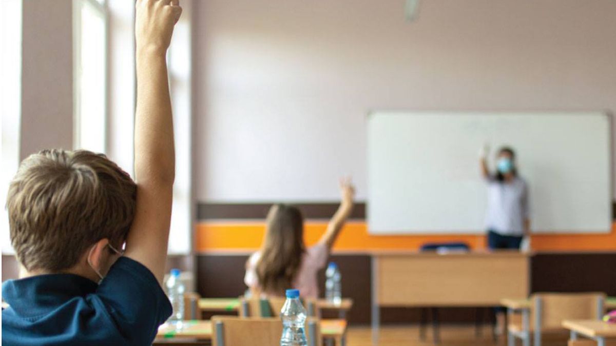 En Estados Unidos redujeron la distancia mínima para los alumnos de las escuelas primarias -generalmente de cinco a 11 años- de dos metros a un metro.