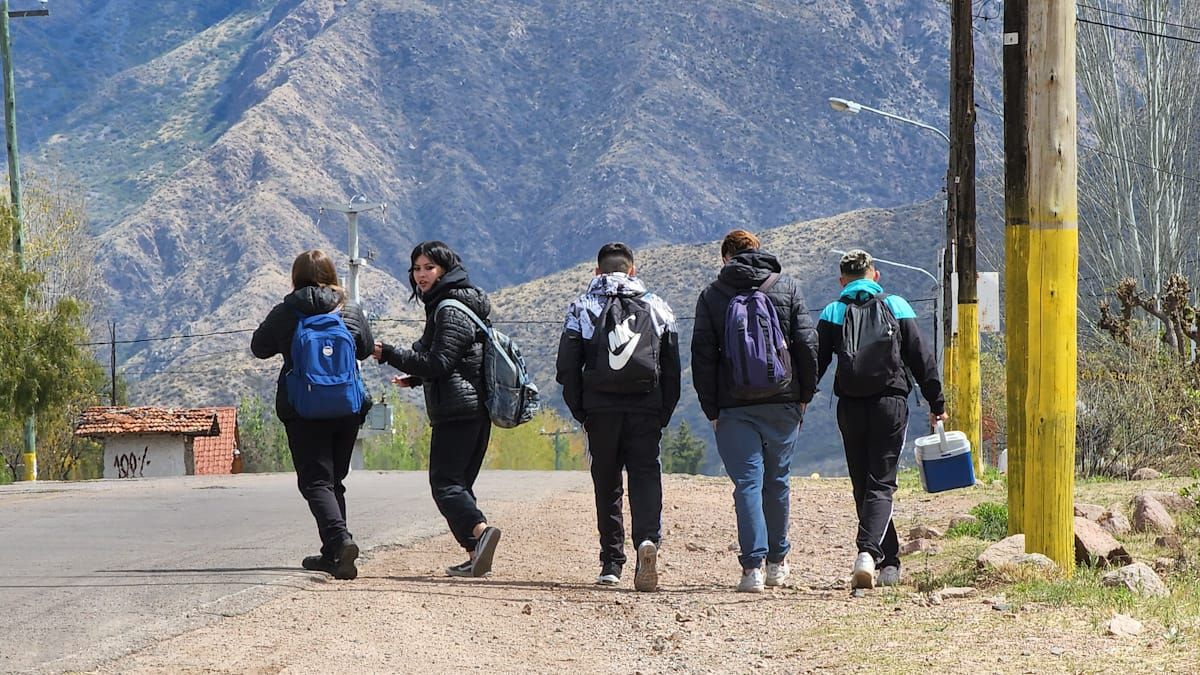 Los espacios verdes, los espejos de agua, rutas, zonas de boliches y bares serán controlados por el Día del Estudiante. Imagen ilustrativa. Los espacios verdes, los espejos de agua, rutas, zonas de boliches y bares serán controlados por el Día del Estudiante. Imagen ilustrativa.