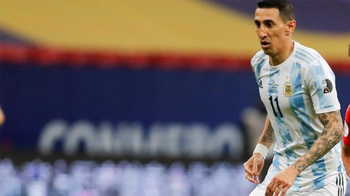 Di María se quedó afuera del banco de suplentes