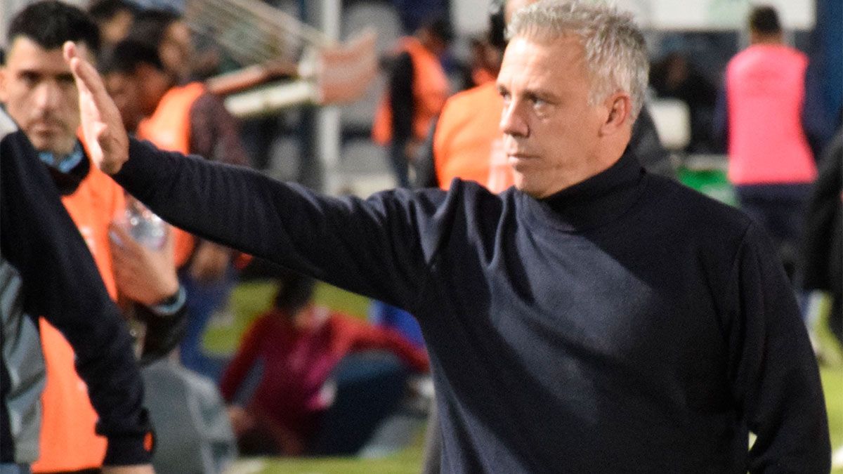 Lucas Pusinneri se fue de Atlético Tucumán.