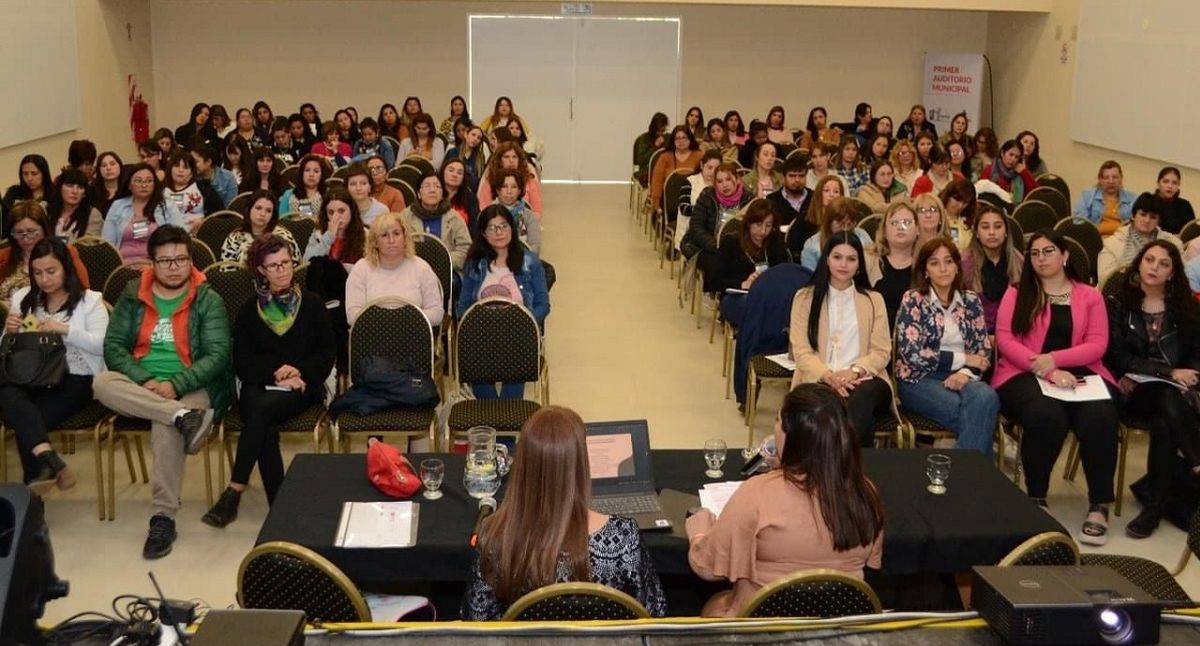 Congreso Nacional de Educación se realizará el próximo sábado 4 de noviembre en el Auditorio Municipal de Santa Rosa.