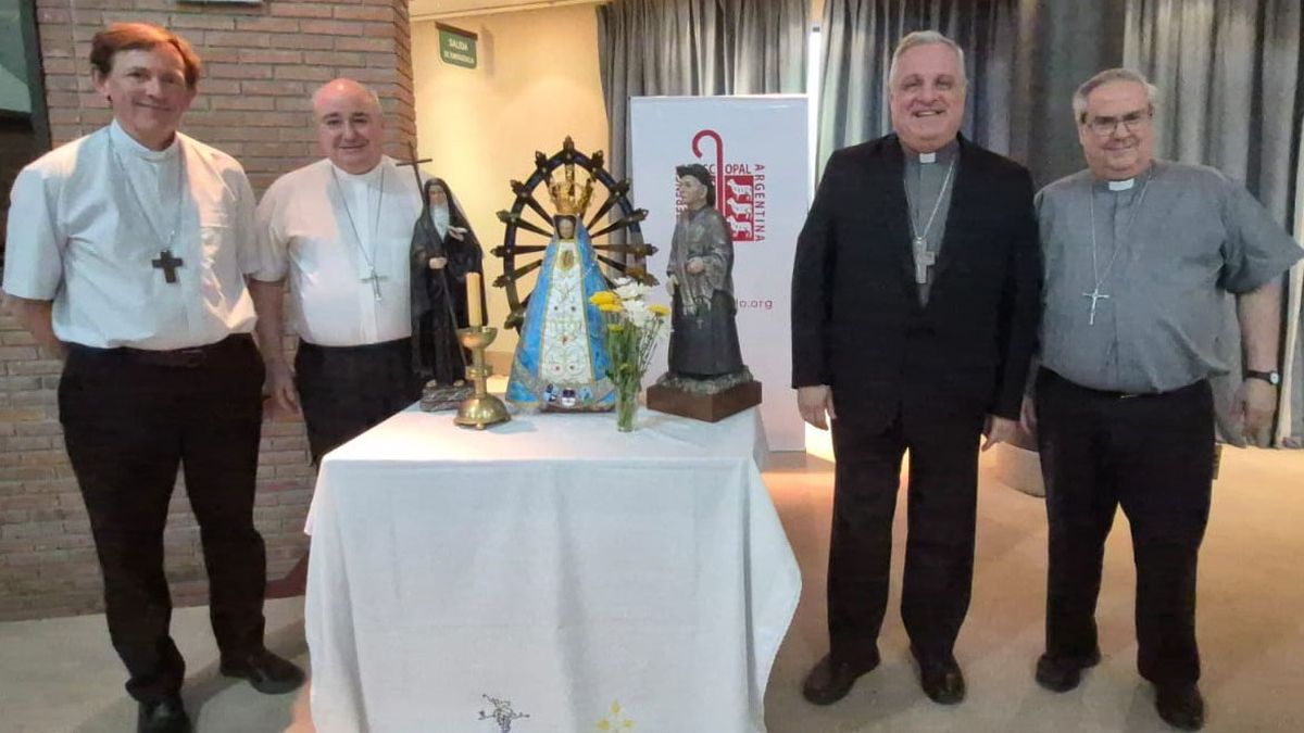 Comit&eacute; ejecutivo de la Conferencia Episcopal Argentina: Ra&uacute;l Pizarro, C&eacute;sar Fern&aacute;ndez, Marcelo Colombo y &Aacute;ngel Rossi.
