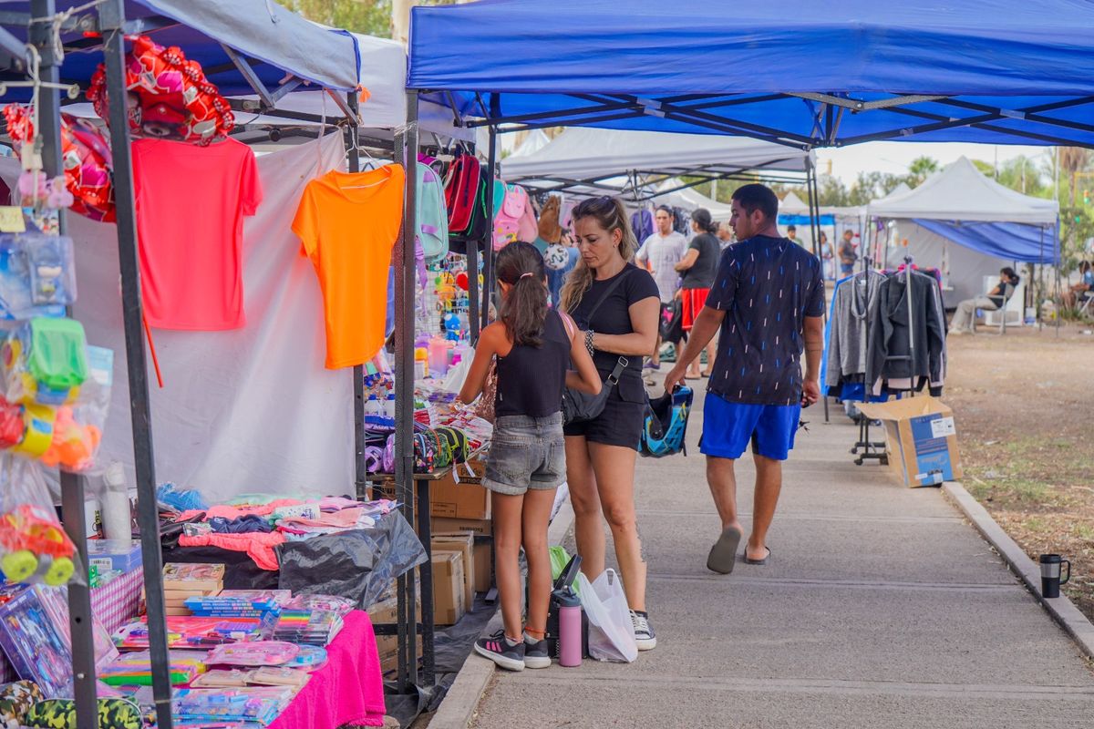 Las Heras lanzó una feria escolar ante el inicio de clases con más de 150 emprendedores