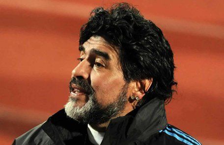 La extraña calma de Maradona